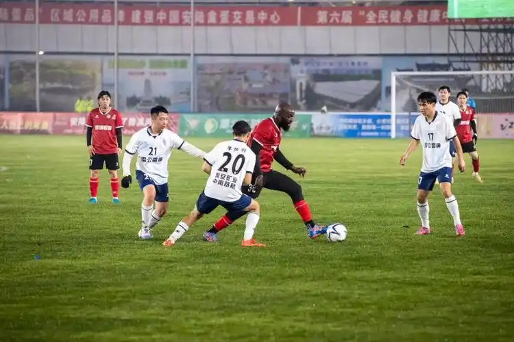 澳大利亚A联赛：墨尔本城 VS 西部联
